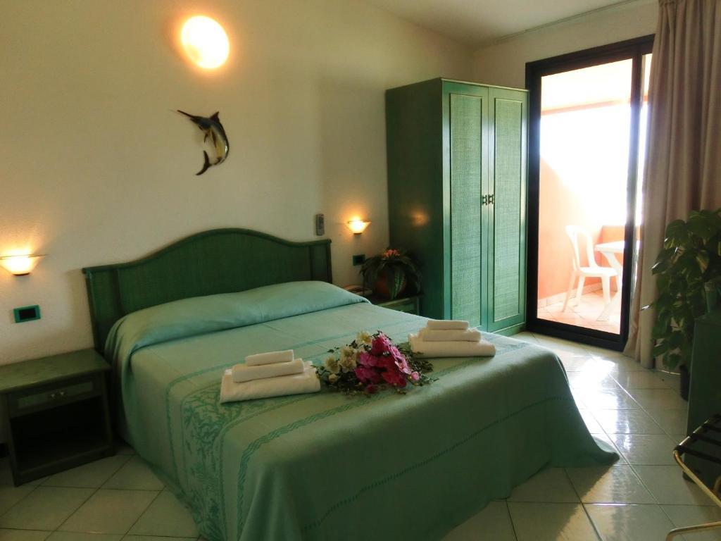 Hotel Blu Marlin Villasimius Exterior foto