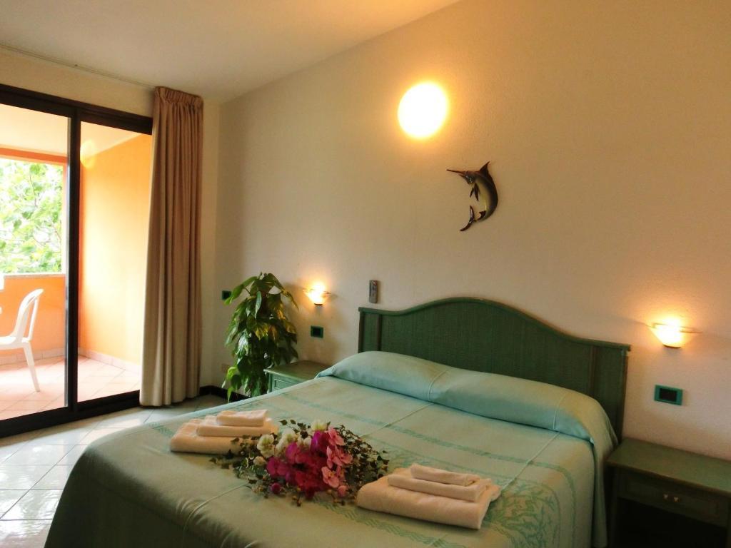 Hotel Blu Marlin Villasimius Exterior foto